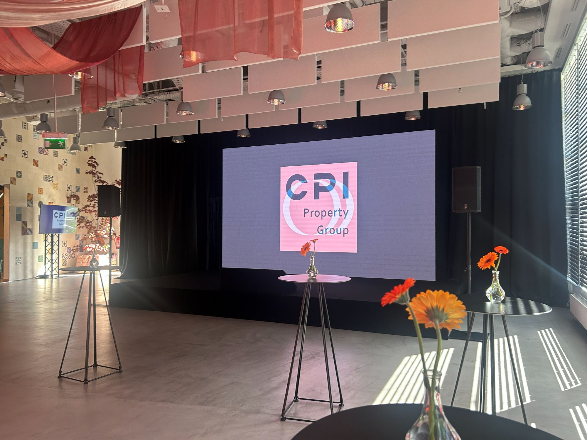 Stage lighting during an event